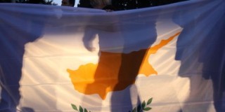Κύπρος: Eγκρίθηκε το νομοσχέδιο για την εξυγίανση των τραπεζών 